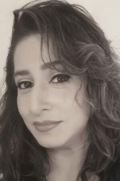 Actor Kishori Ambiye