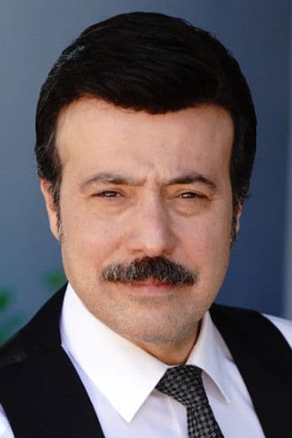 Actor Ömer Gecü