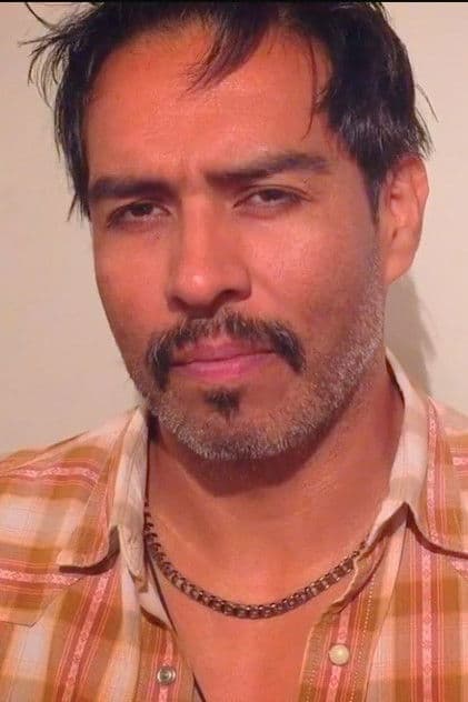 Actor Roel Navarro