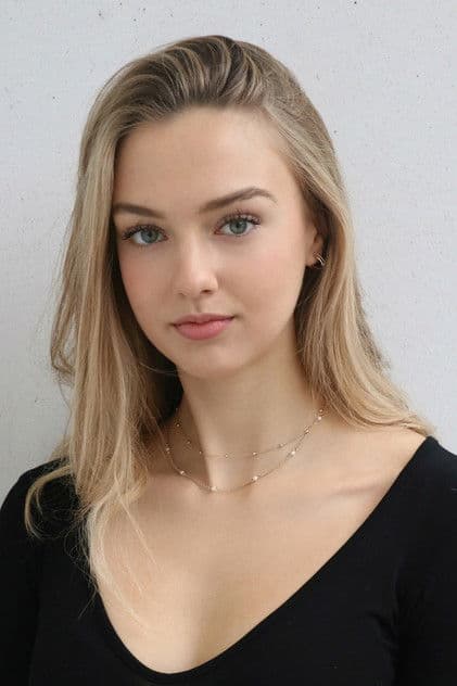Actor Lilly Krug