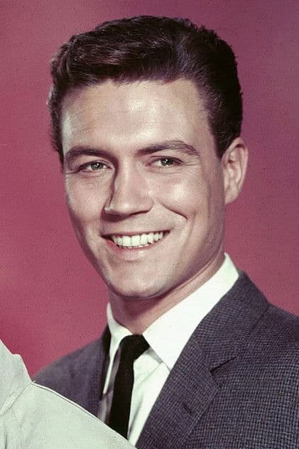 Actor Roger Smith