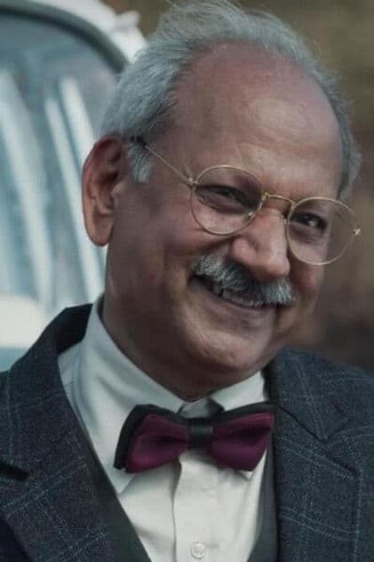 Actor Ramakant Dayma