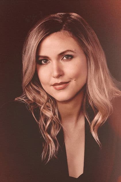 Actor Taylor Tomlinson