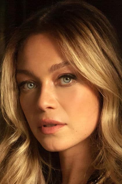 Actor Lindsey Dresbach