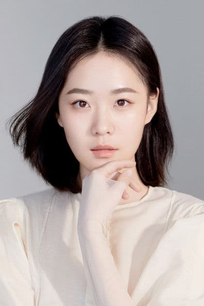 Actor Wang Yining