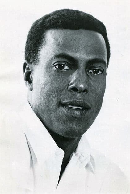 Actor Leon Bibb