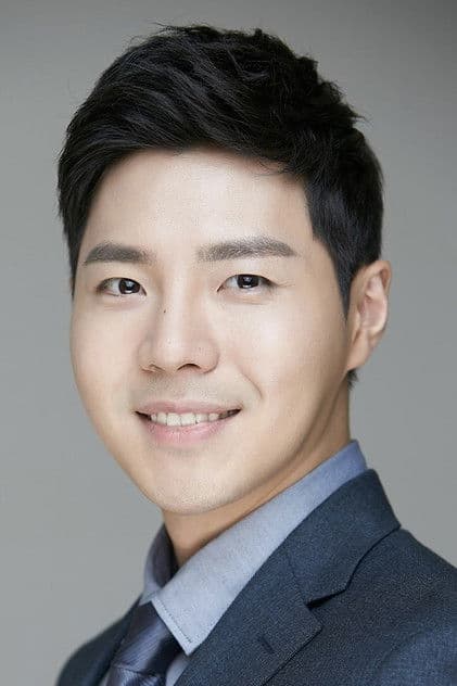 Actor Kim Sun-ik