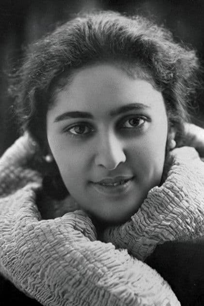 Actor Kira Andronikashvili