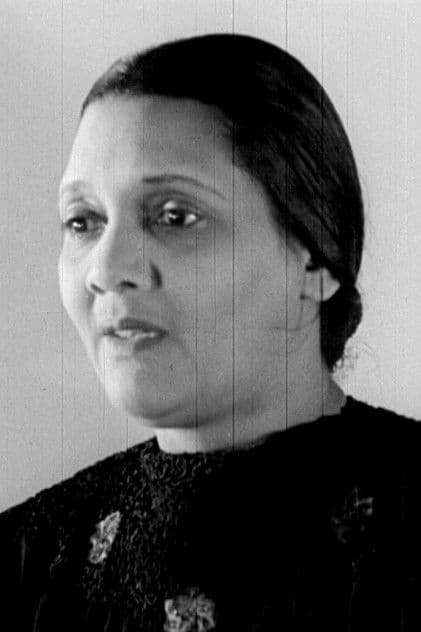 Actor Alice B. Russell