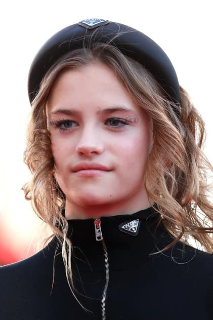 Actor Lizzielou Corfixen