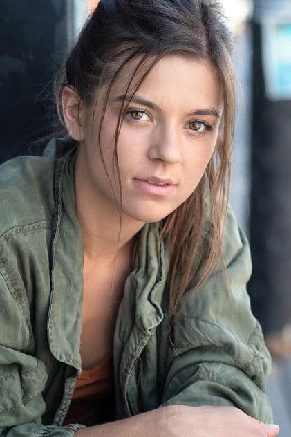 Actor Aria Wallace