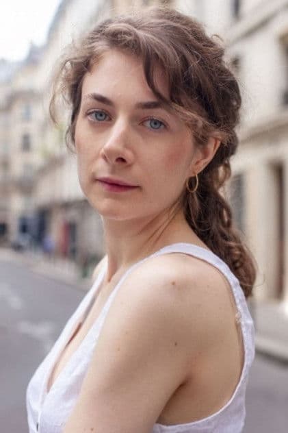 Actor Amy Benkenstein