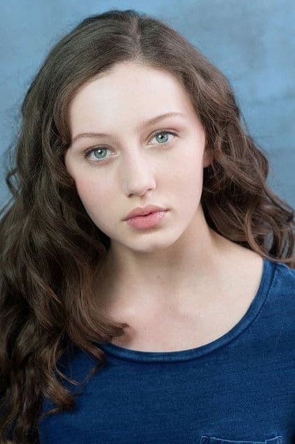 Actor Scarlett Sperduto
