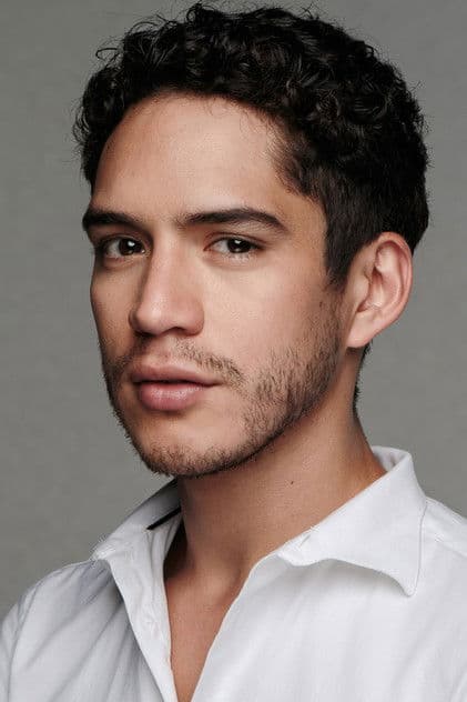 Actor Miguel Dávalos