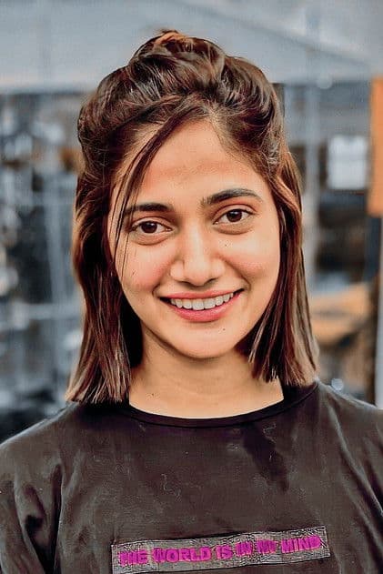 Actor Losliya Mariyanesan