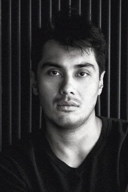 Actor Gian Magdangal