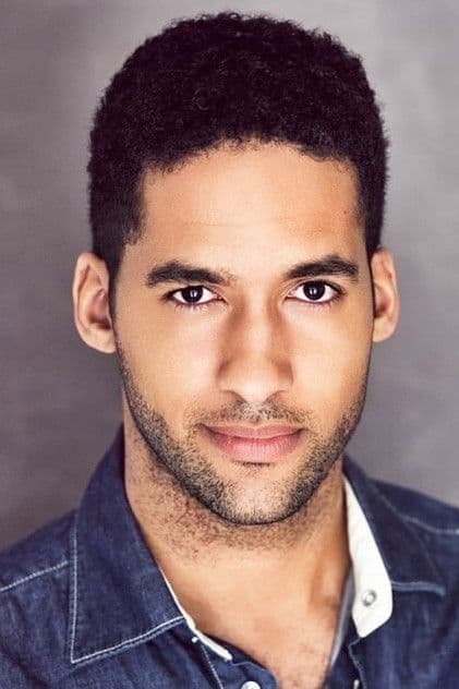 Actor Robert Mitchell