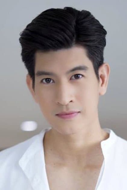 Actor Pattarabut Kiennukul