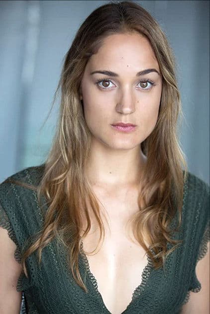 Actor Laura Frederico