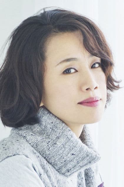 Actor Makiko Watanabe