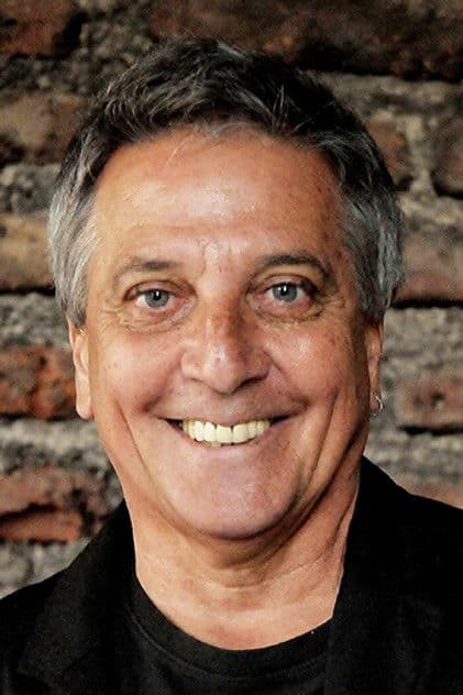 Actor Patricio Strahovsky