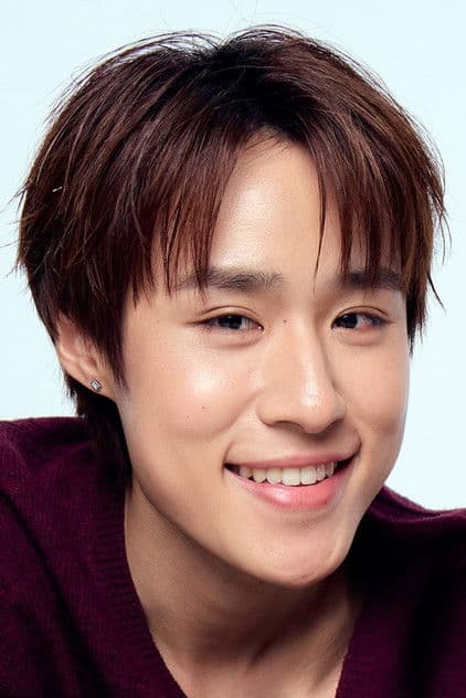 Actor Thanat Danjesda