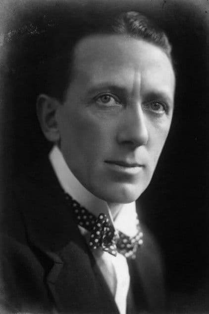 Actor Gerald du Maurier