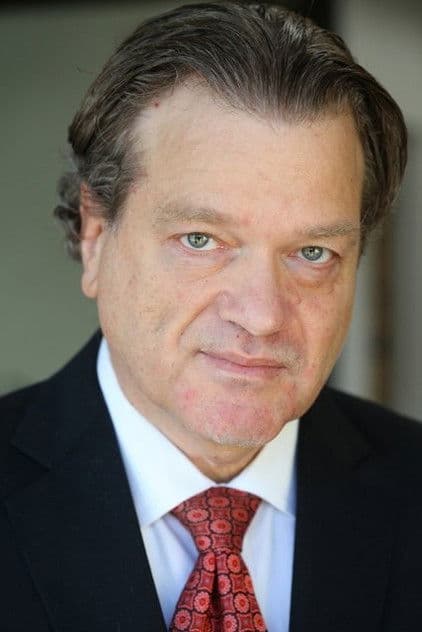 Actor Andrew Schlessinger