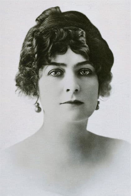 Actor Julia Swayne Gordon