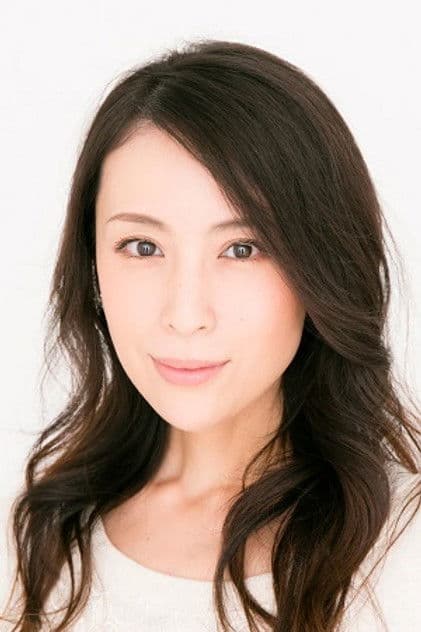 Actor Akiko Hinagata