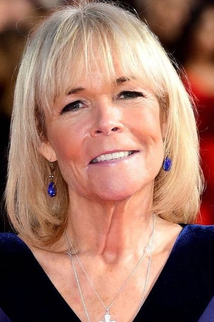 Actor Linda Robson