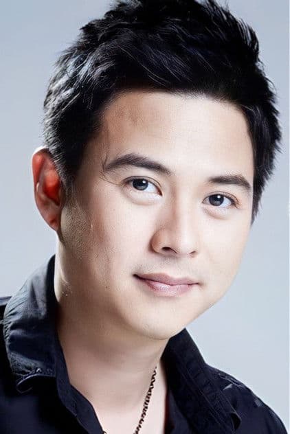 Actor Chawin Chitsomboon