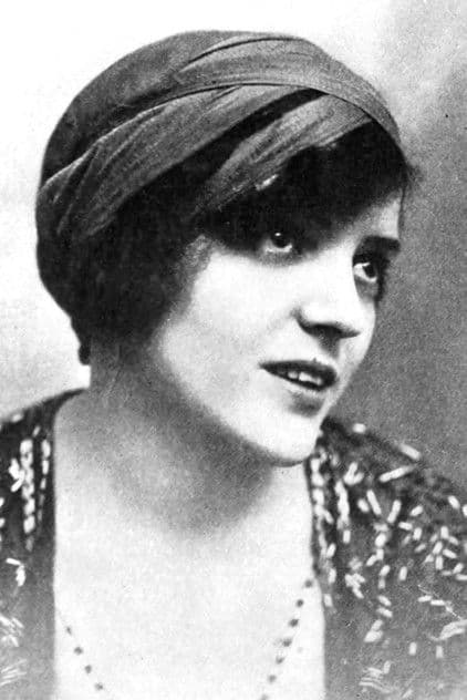 Actor Marion Sunshine