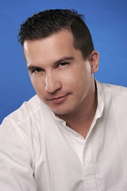 Actor Enzo Fortuni