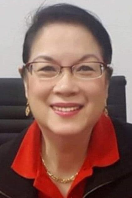 Actor Tessie Villarama