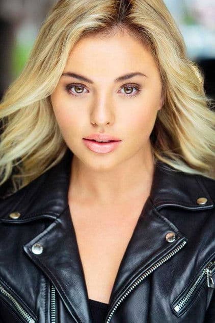 Actor Victoria Baldesarra