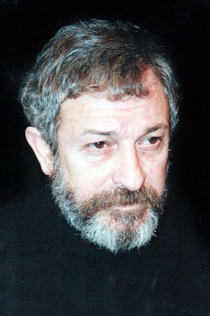Actor Savaş Dinçel