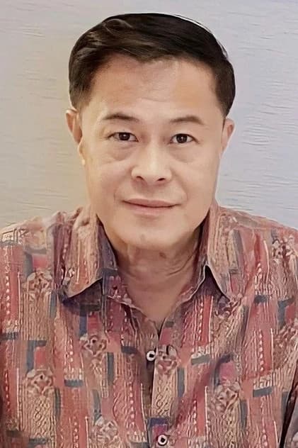 Actor Surapol Poonpiriya