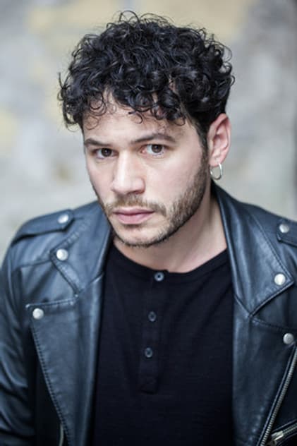 Actor Emanuele Vicorito