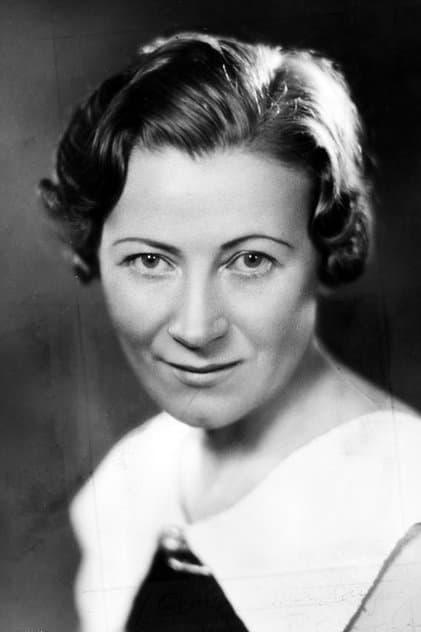 Actor Edith Evanson