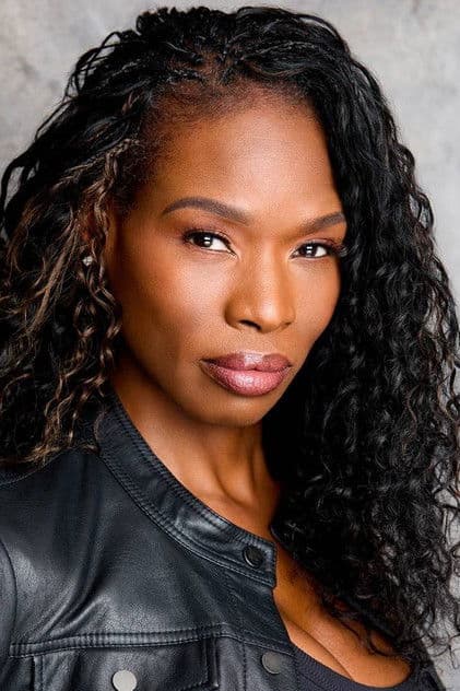 Actor Dazelle Yvette