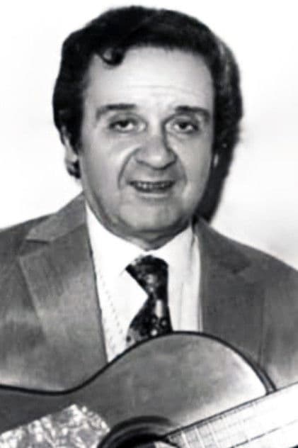 Actor Roberto Grela