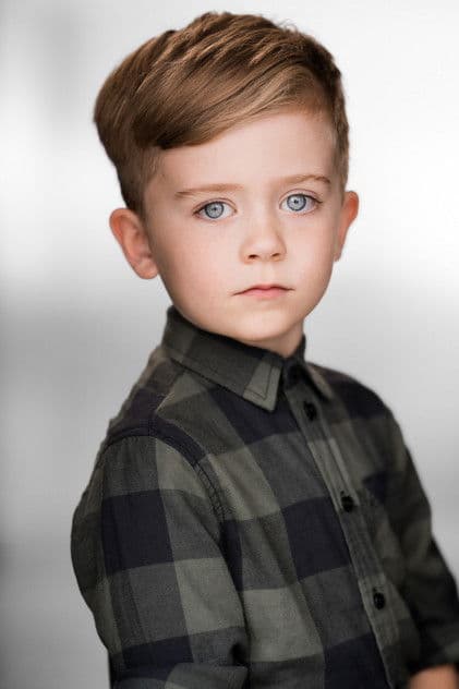 Actor Taylor Sullivan