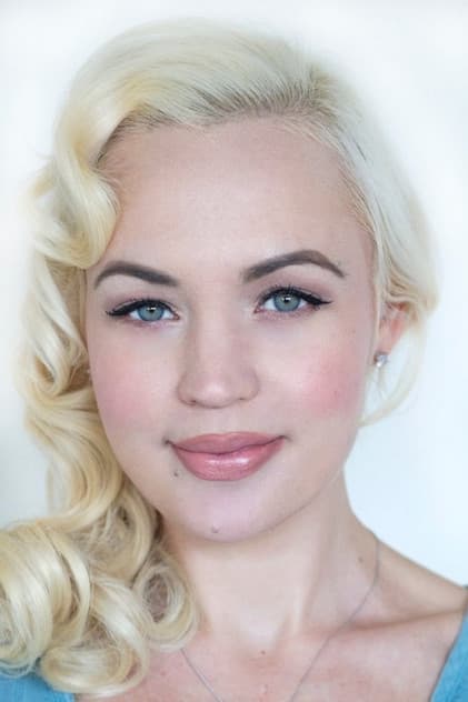 Actor Emily Elicia Low