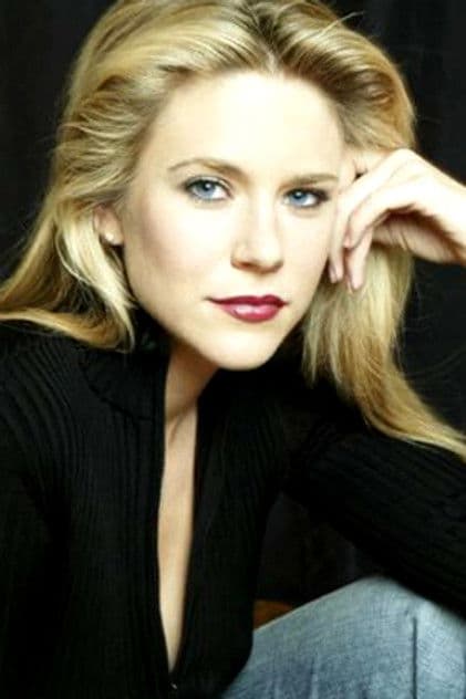 Actor Alyson Kiperman