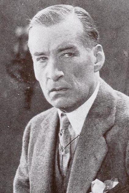 Actor Thomas G. Lingham