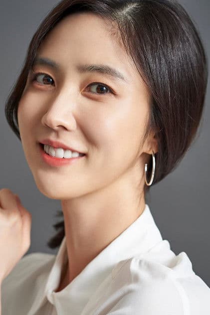 Actor Lee Soo-kyung