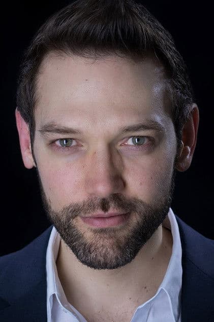 Actor Georgie Daburas