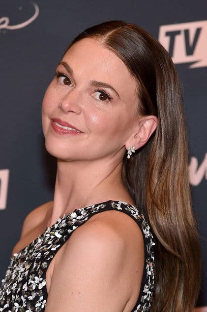 Actor Sutton Foster