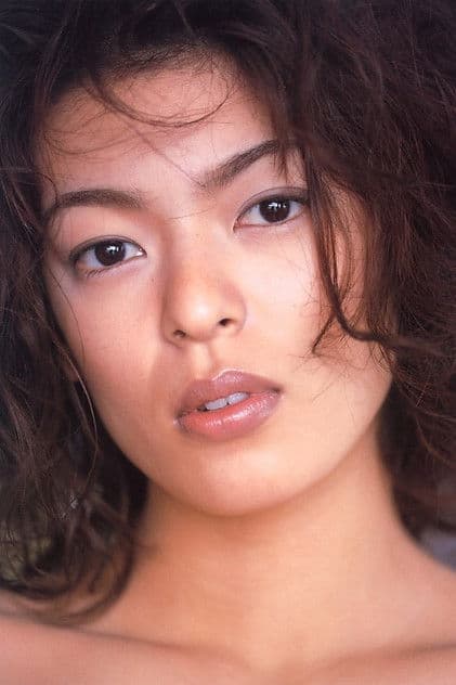 Actor Chieko Shiratori